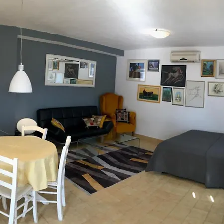 By The Sea Prvic Luka, Prvic - 21276 Apartment
