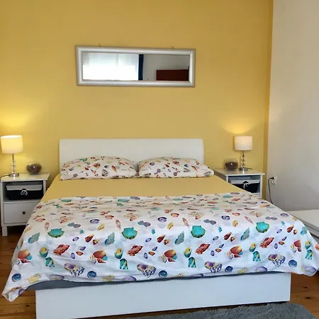 By The Sea Prvic Luka, Prvic - 21276 Apartment *
