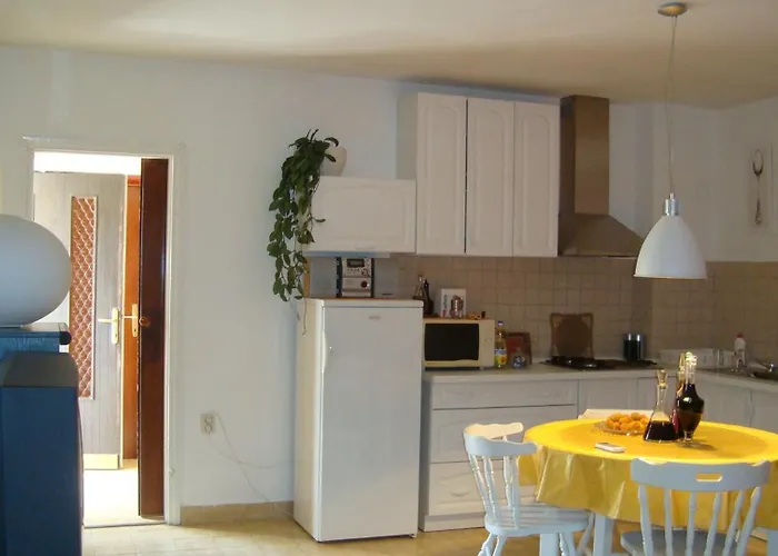 By The Sea Prvic Luka, Prvic - 21276 פרביץ לוקה